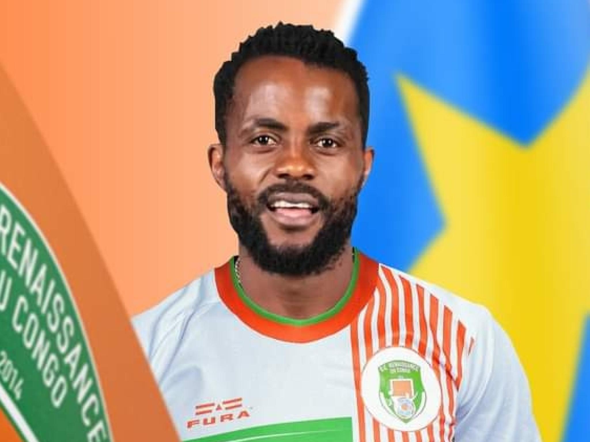 Football/Mercato : Issama Mpeko porte désormais le maillot de l’OC Renaissance de Kinshasa