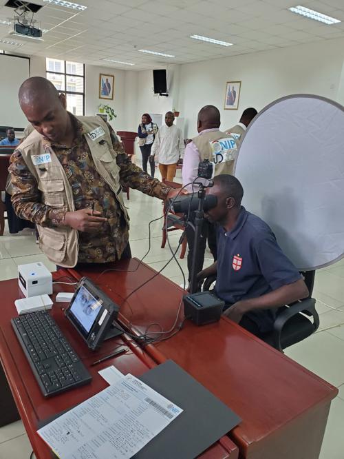 Kinshasa : l’ONIP relance l’opération de délivrance des cartes d’identité*