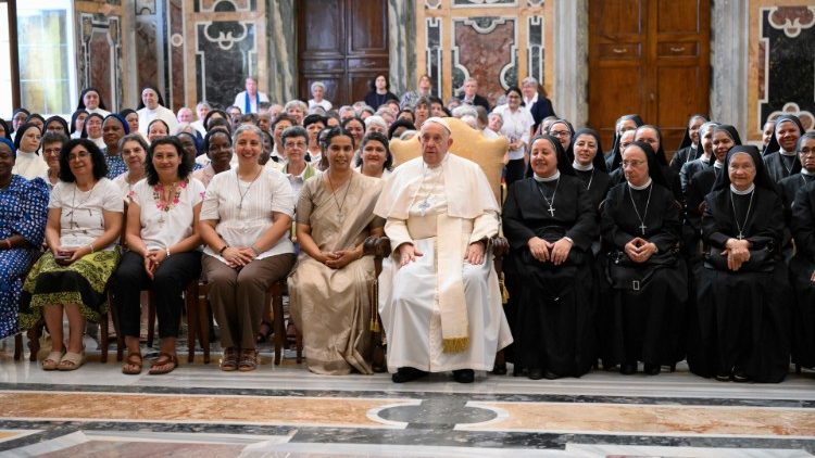 François: la vie religieuse est un chemin de croissance dans la sainteté