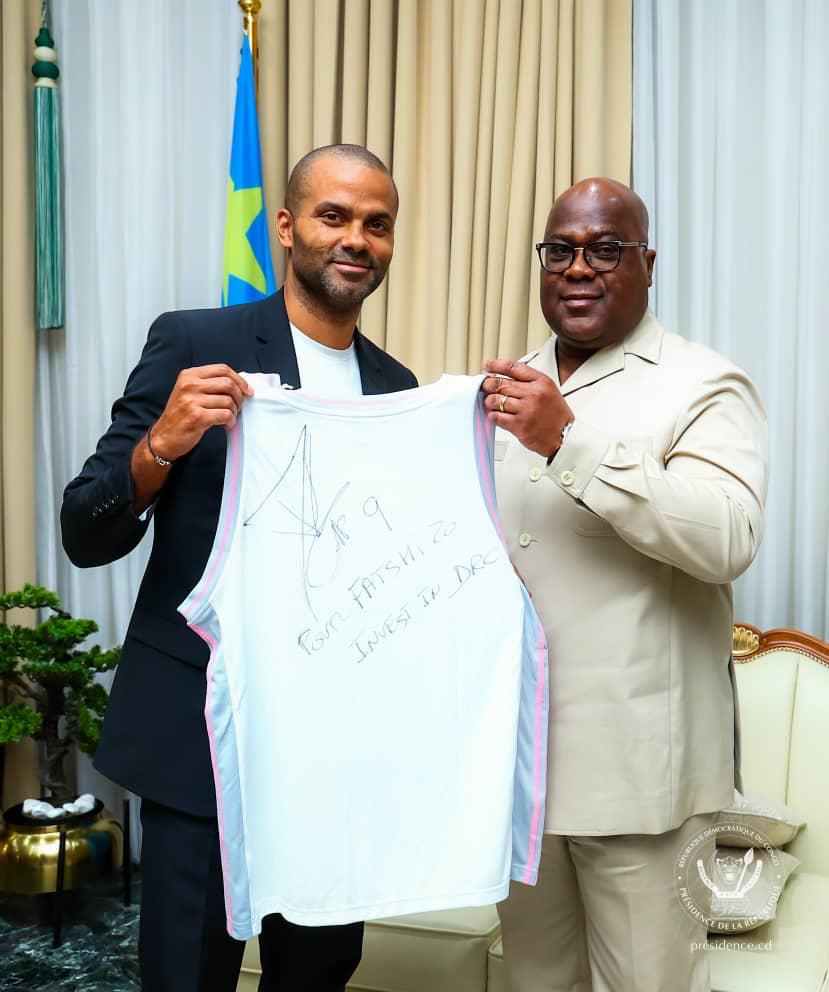 Le Président Félix Tshisekedi a reçu l’ancien basketteur français Tony Parker