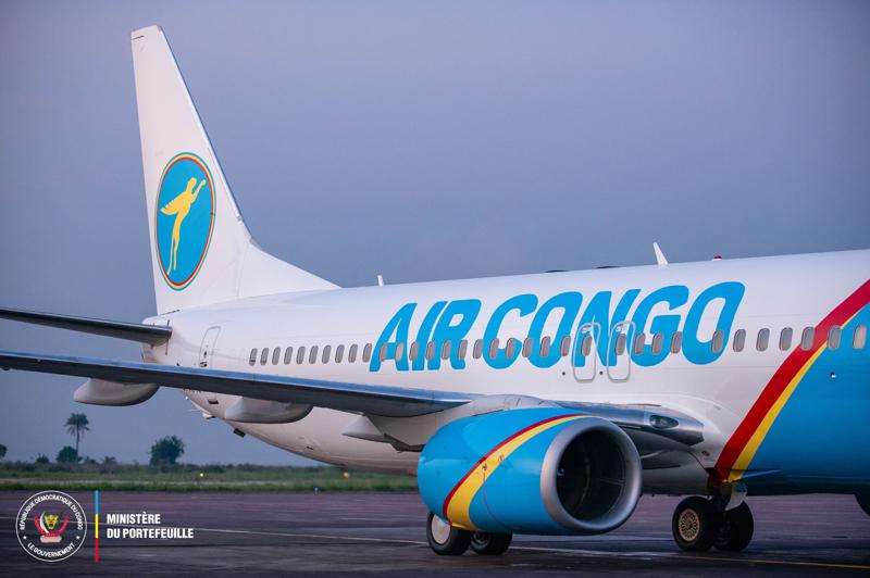 Le premier avion de la nouvelle compagnie aérienne Air Congo atterrit à Kinshasa